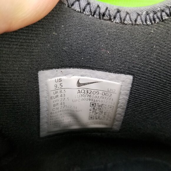 ✅NIKE Alpha Menace Pro 2 Mid Football  Cleats Men's Size 9.5 Black/White Shoes - Picture 4 of 11